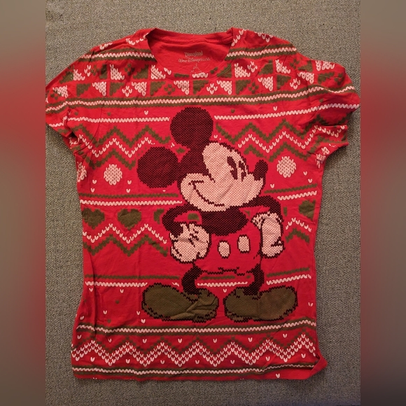 Mickey Mouse Christmas sweater inspired T-shirt - Large - Picture 1 of 2